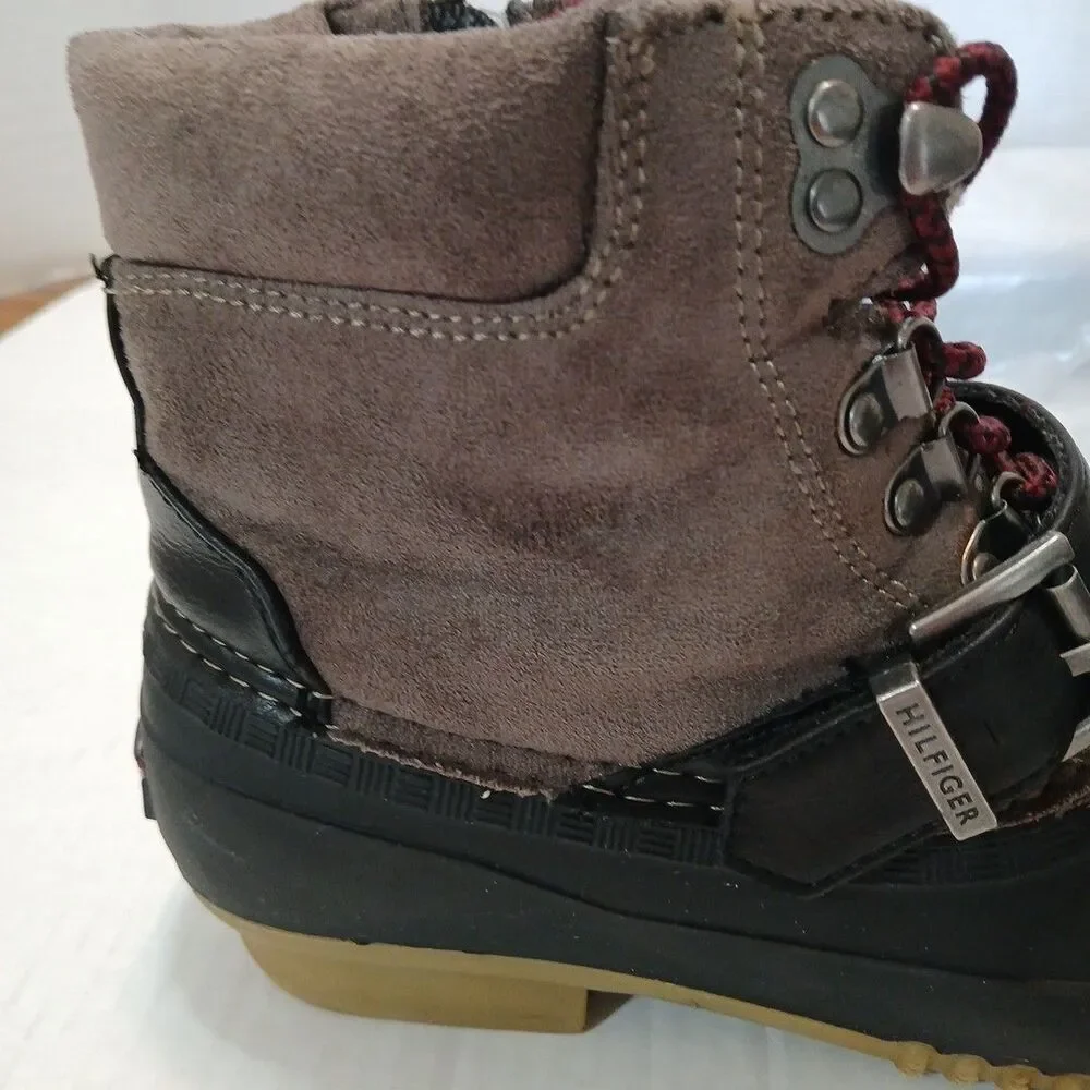 Tommy Hifiger Twreginal Womens Gray/Black Duck Snow Boots Warm Size 7M